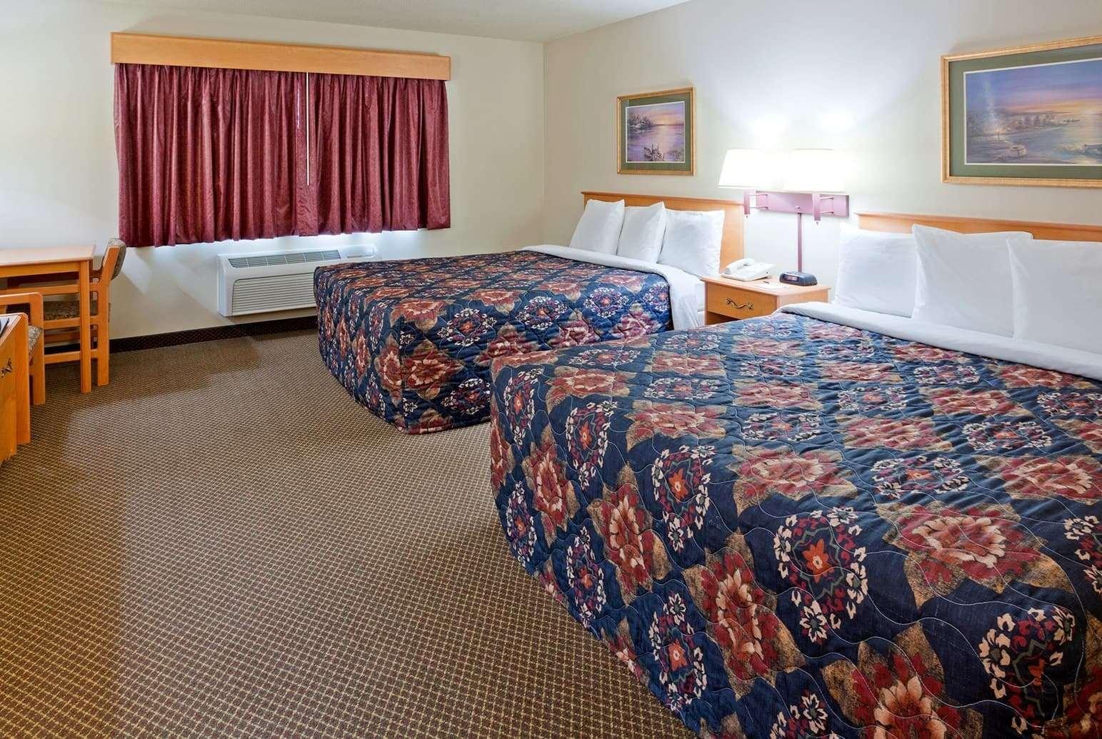 Americinn By Wyndham Fulton Clinton Εξωτερικό φωτογραφία
