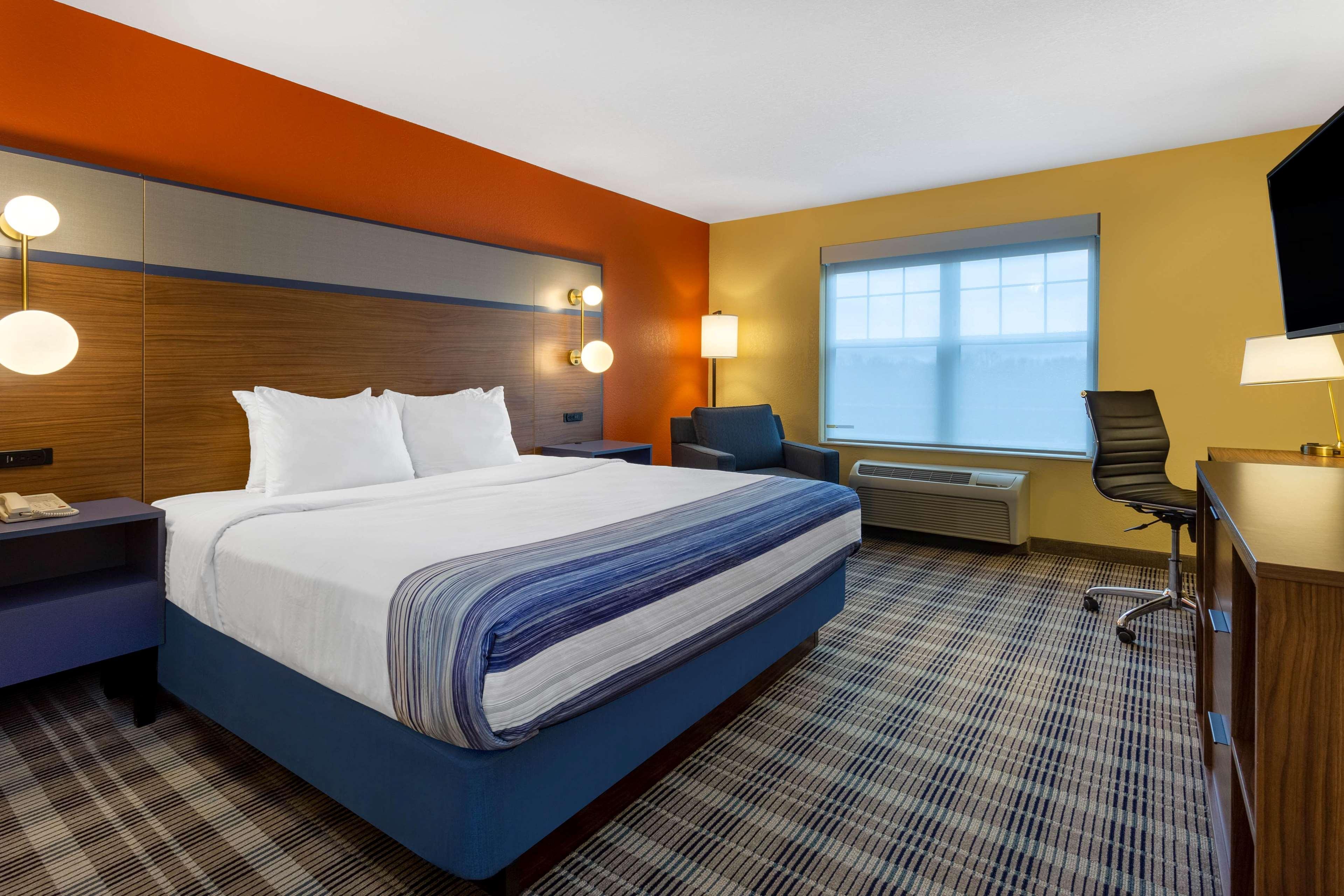 Americinn By Wyndham Fulton Clinton Εξωτερικό φωτογραφία